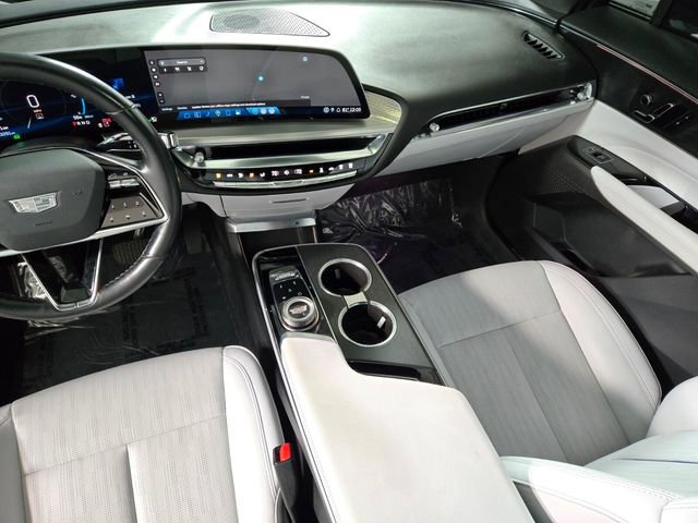 Used 2024 Cadillac Lyriq Luxury image 18