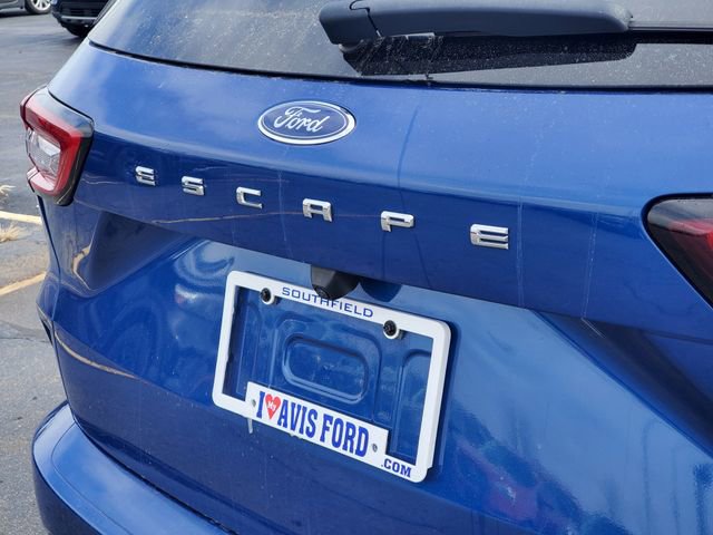 Used 2023 Ford Escape ST-Line w/ Equipment Group 301A image 28