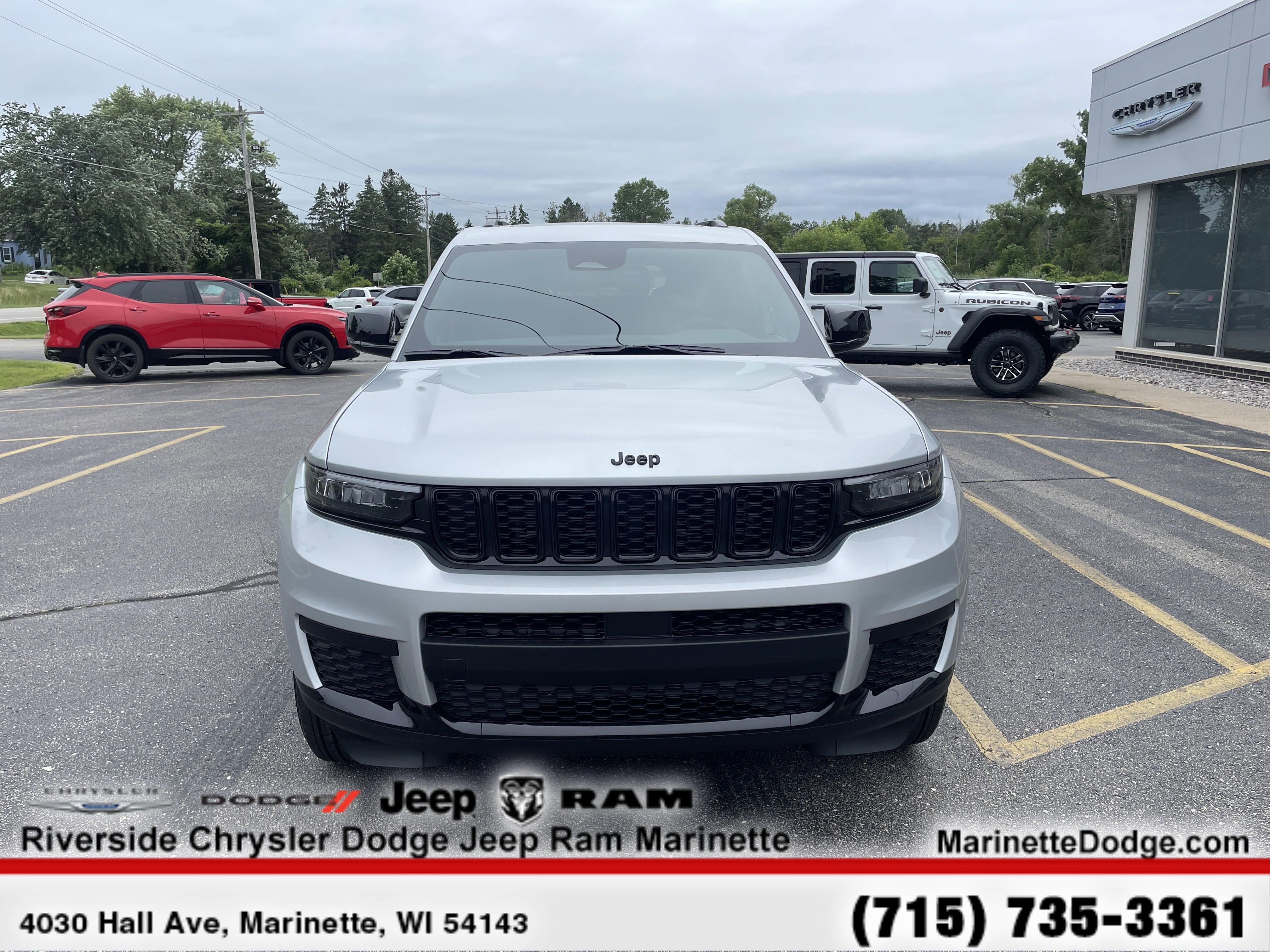 New 2025 Jeep Grand Cherokee L Altitude image 3
