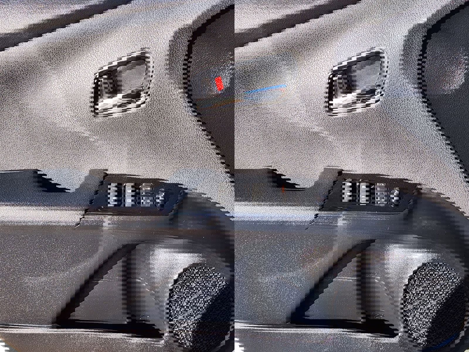 Used 2016 Toyota Prius Four w/ Advanced Technology Package image 31