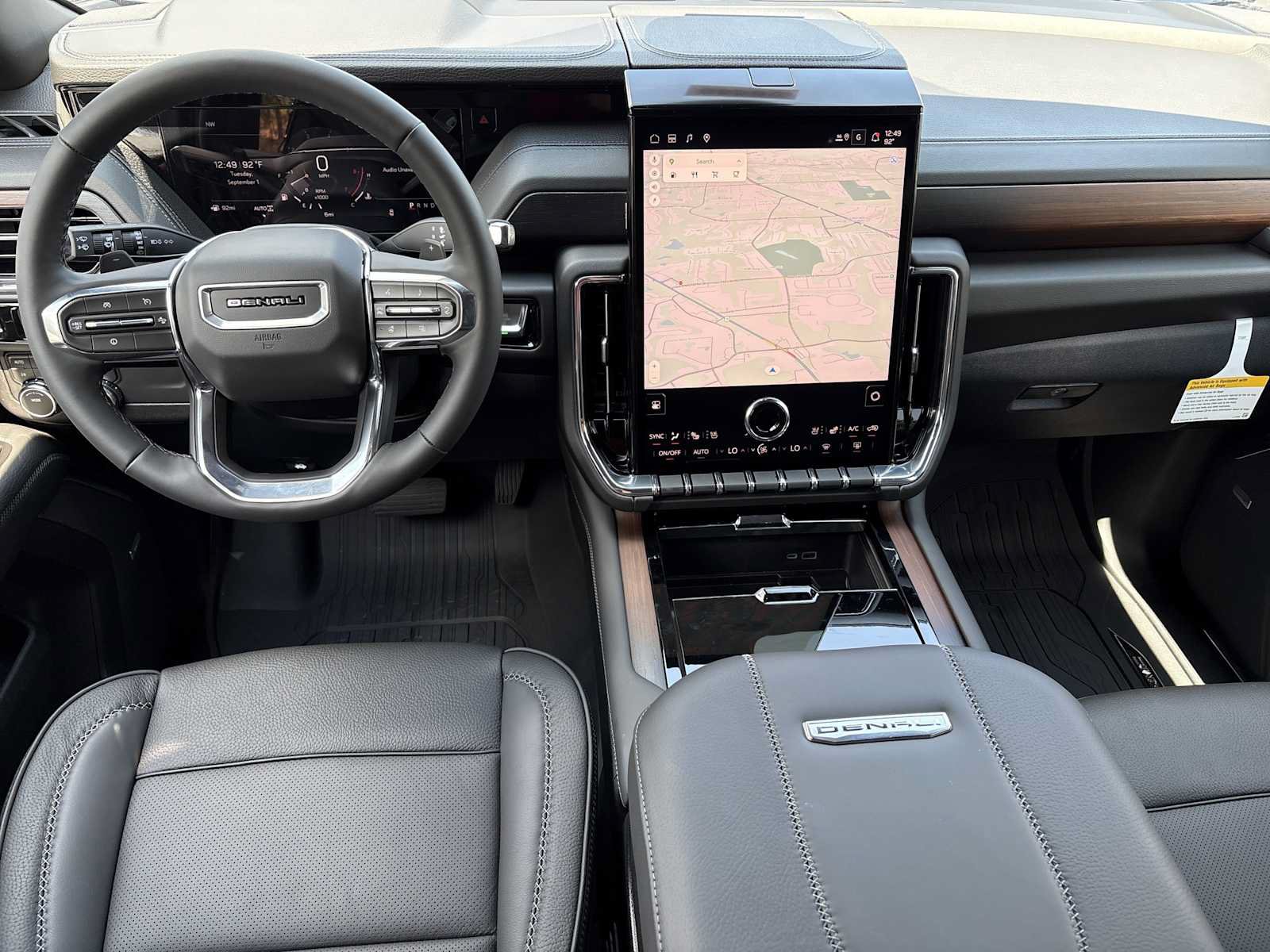 New 2026 GMC Yukon Denali w/ Sun & Power Step Package AWD/4WD image 2