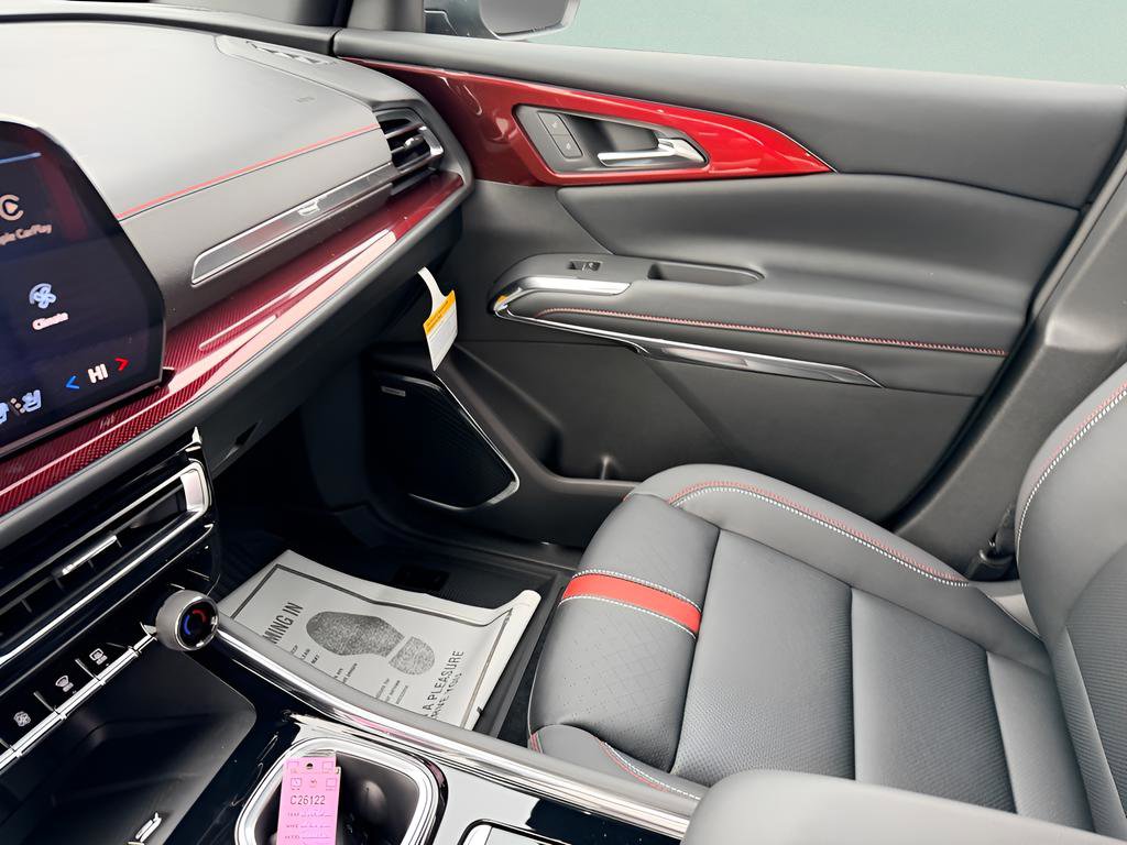 New 2026 Chevrolet Traverse RS w/ LPO, Floor Liner Package image 28