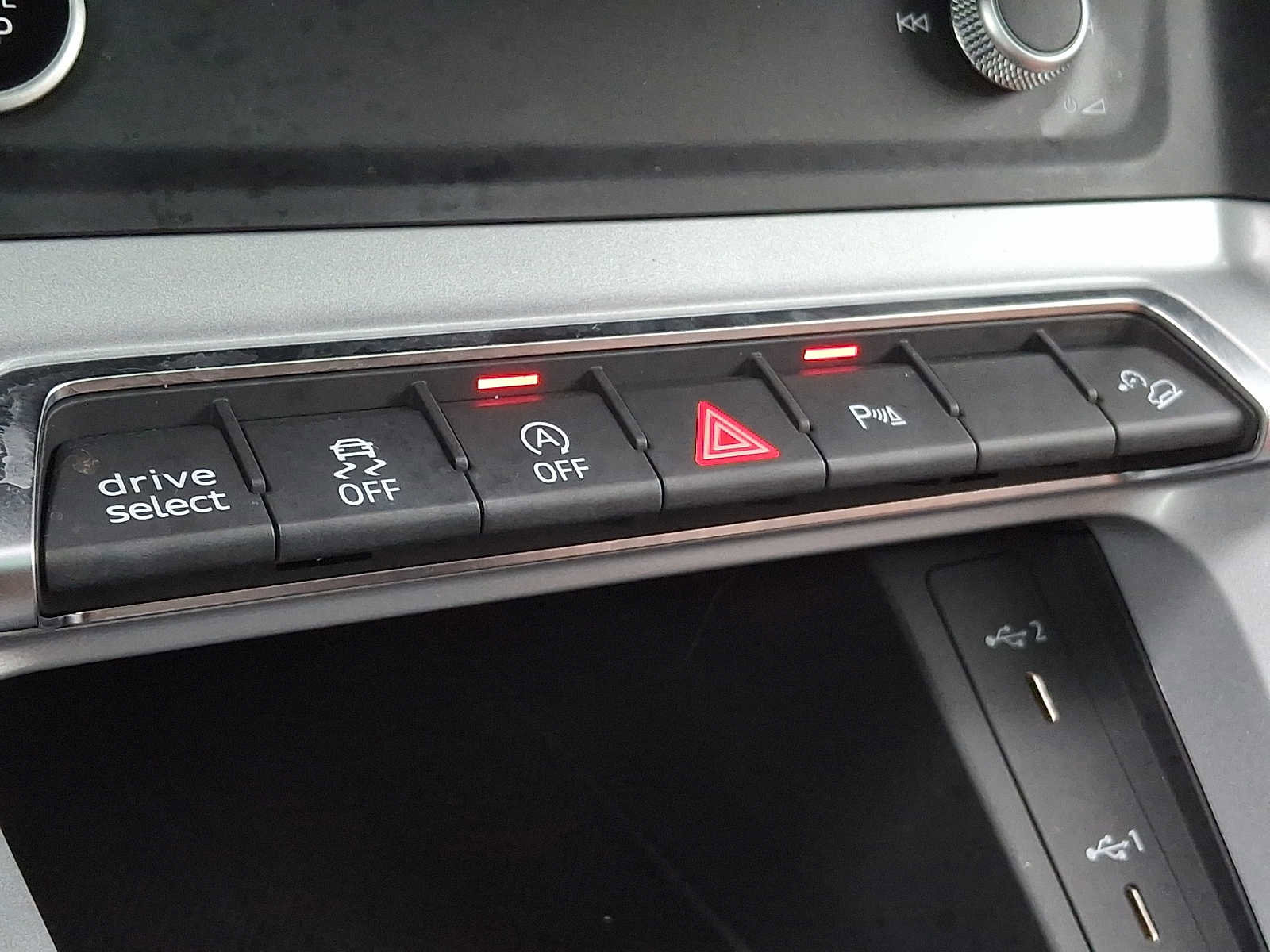 Used 2022 Audi Q3 2.0T Premium Plus image 22