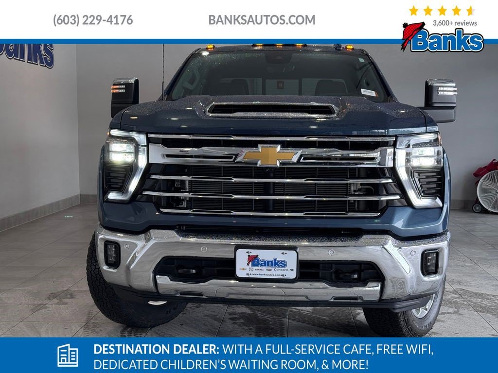 Certified 2025 Chevrolet Silverado 3500 LTZ w/ LTZ Premium Package image 3