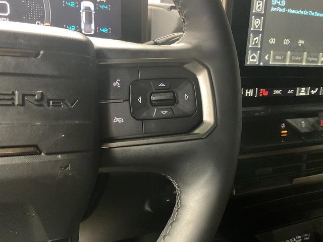 Used 2025 GMC Hummer EV 3X w/ LPO, Dark Essentials Package image 20