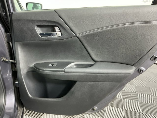 Used 2013 Honda Accord Sport image 14