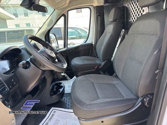 Used 2023 RAM ProMaster 2500 image 14