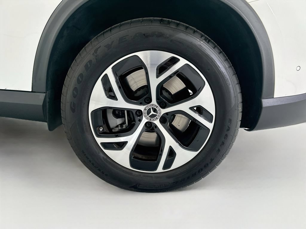 Certified 2025 Mercedes-Benz GLC 350e 4MATIC image 30