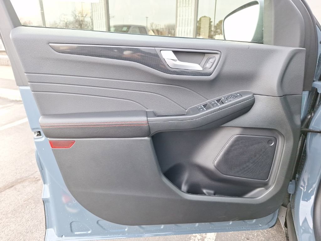 New 2026 Ford Escape ST-Line Select w/ Tech Pack #1 image 2