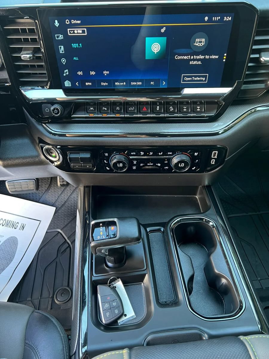 Used 2024 Chevrolet Silverado 1500 ZR2 w/ Technology Package AWD/4WD image 17