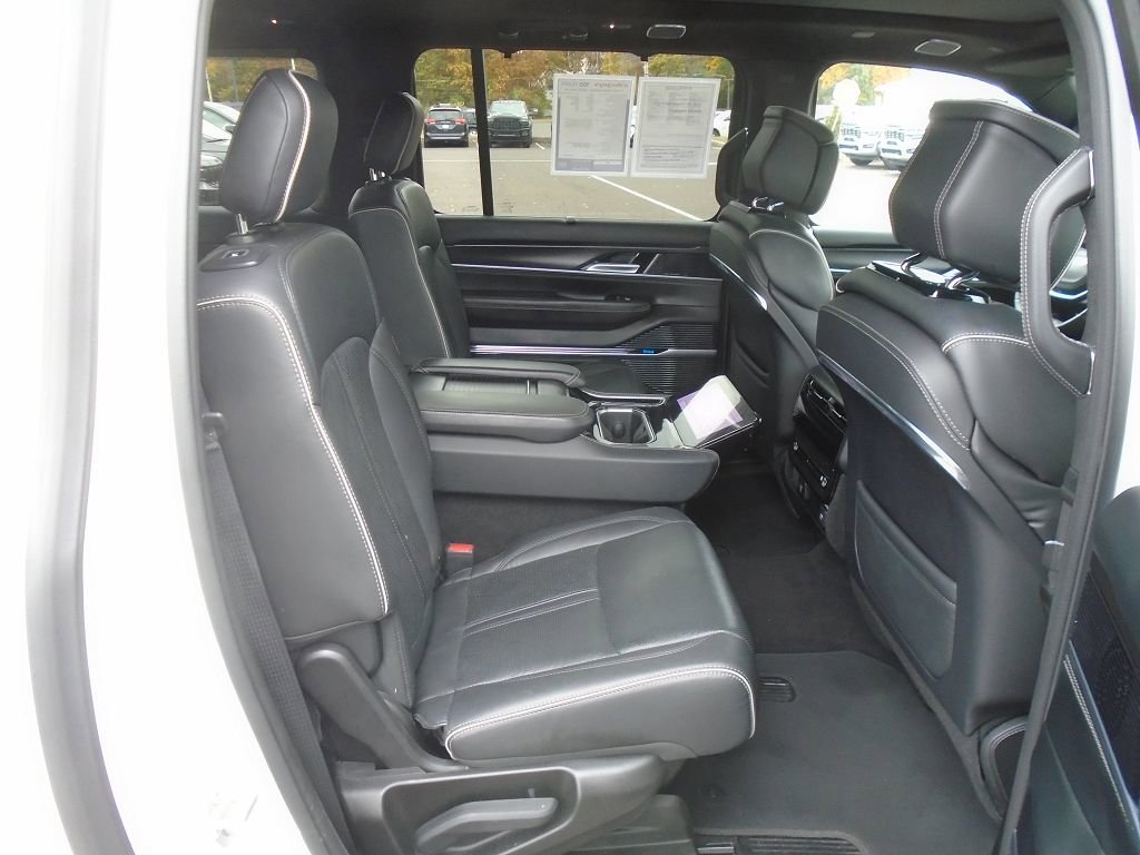 Used 2024 Jeep Grand Wagoneer L Series II w/ Quick Order Packagew 28T image 10