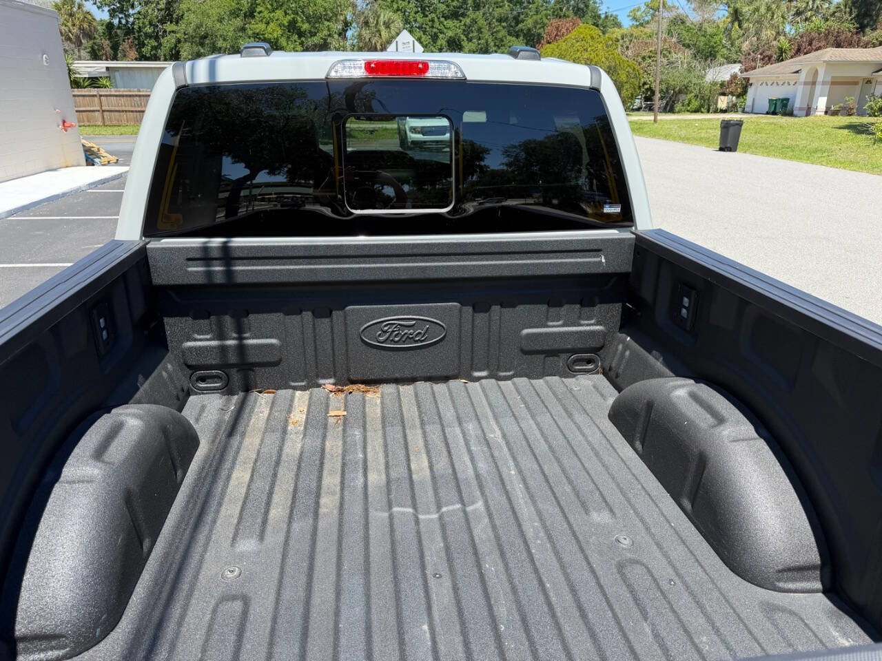 Used 2024 Ford F150 Lariat AWD/4WD image 28