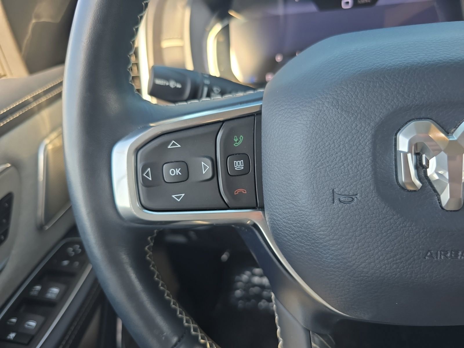 Used 2023 RAM 1500 Limited image 21