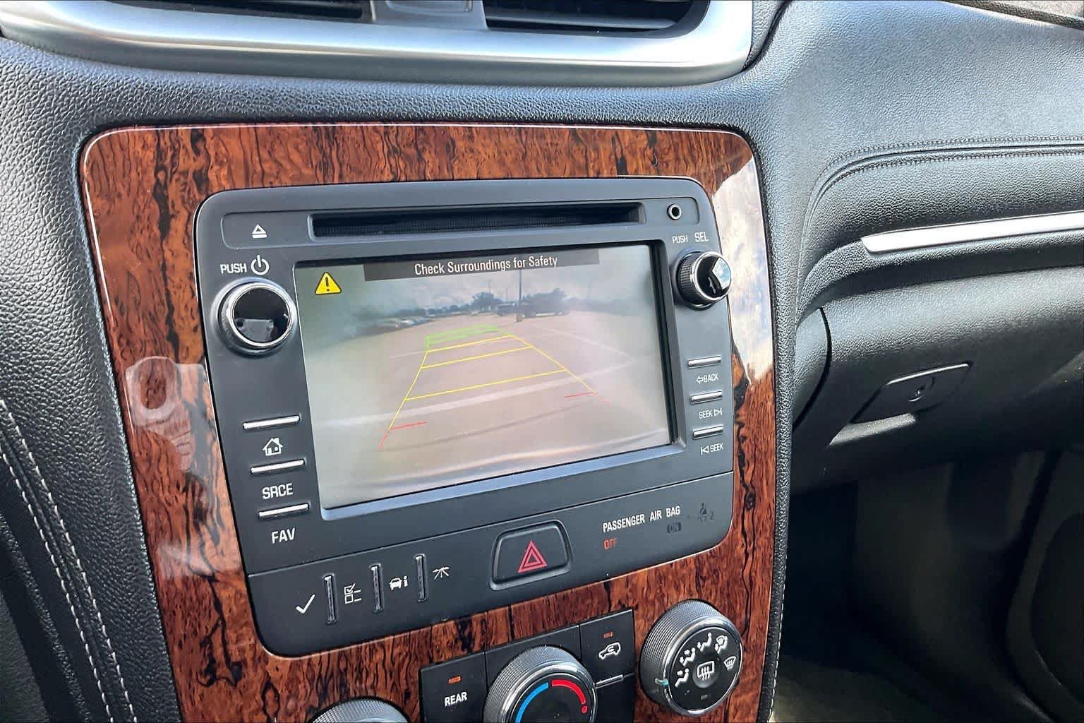 Used 2013 Chevrolet Traverse LT FWD image 27