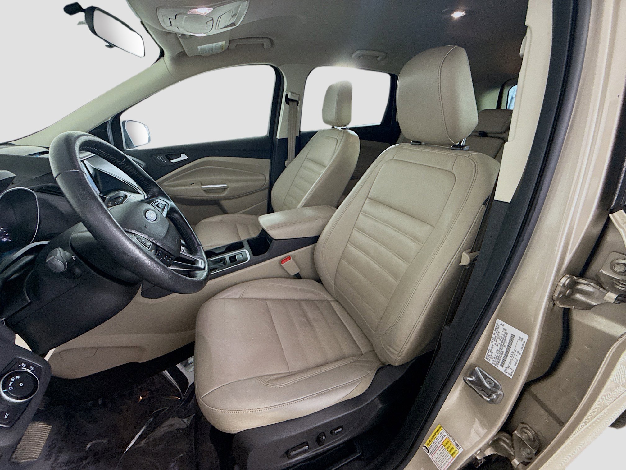 Used 2018 Ford Escape SEL image 21