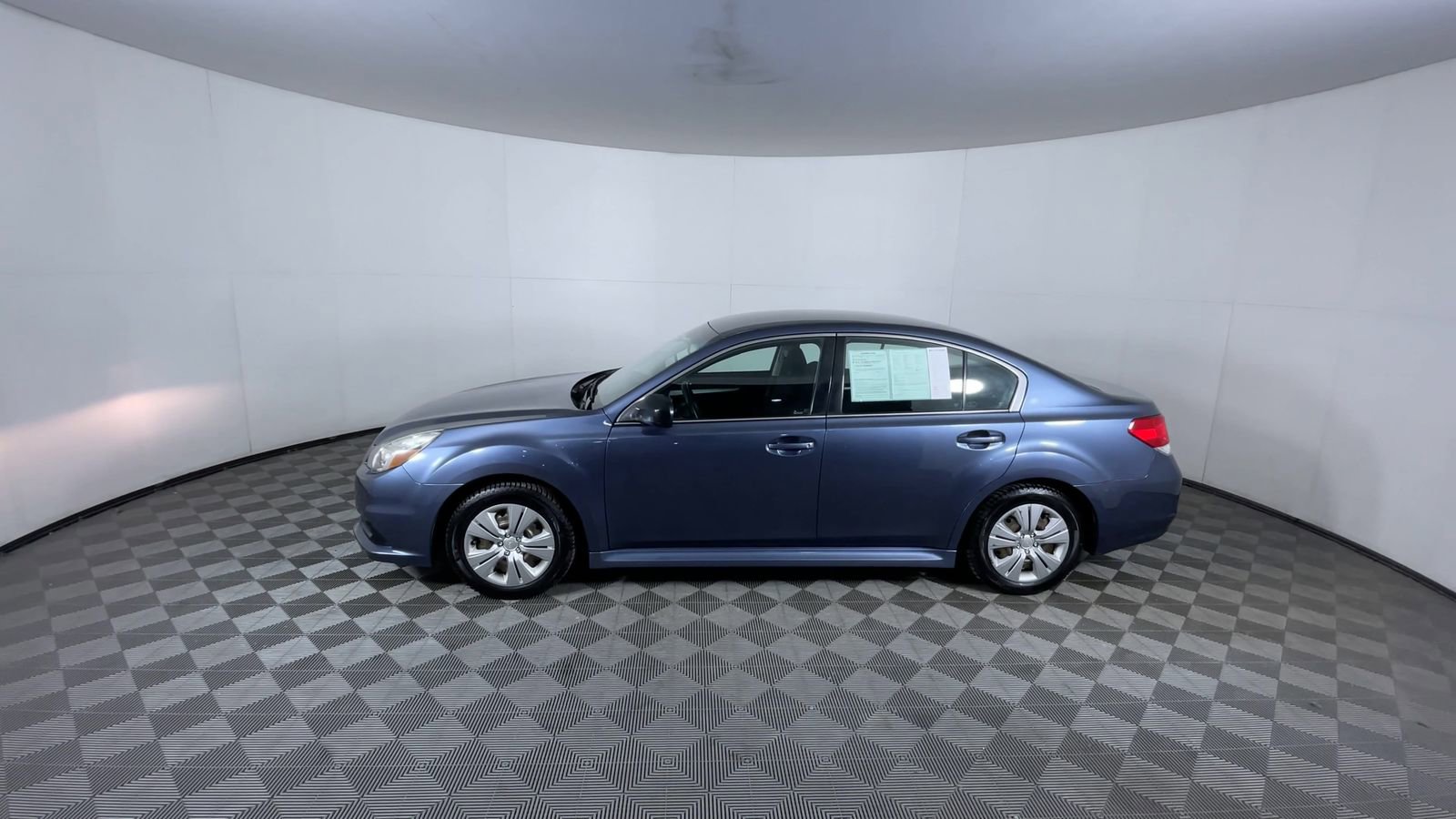 Used 2013 Subaru Legacy 2.5i AWD/4WD image 5