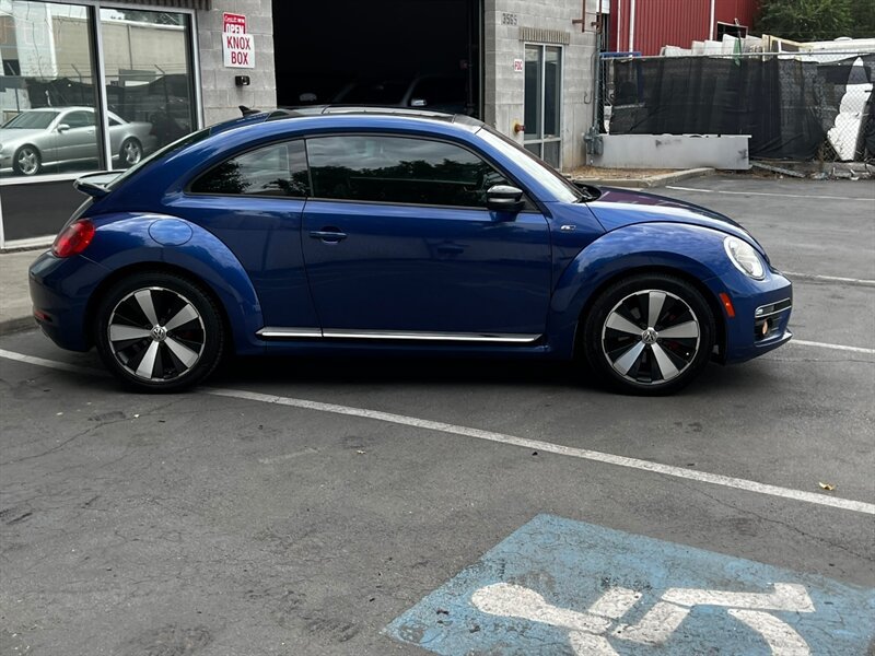 Used 2014 Volkswagen Beetle R-Line FWD image 8