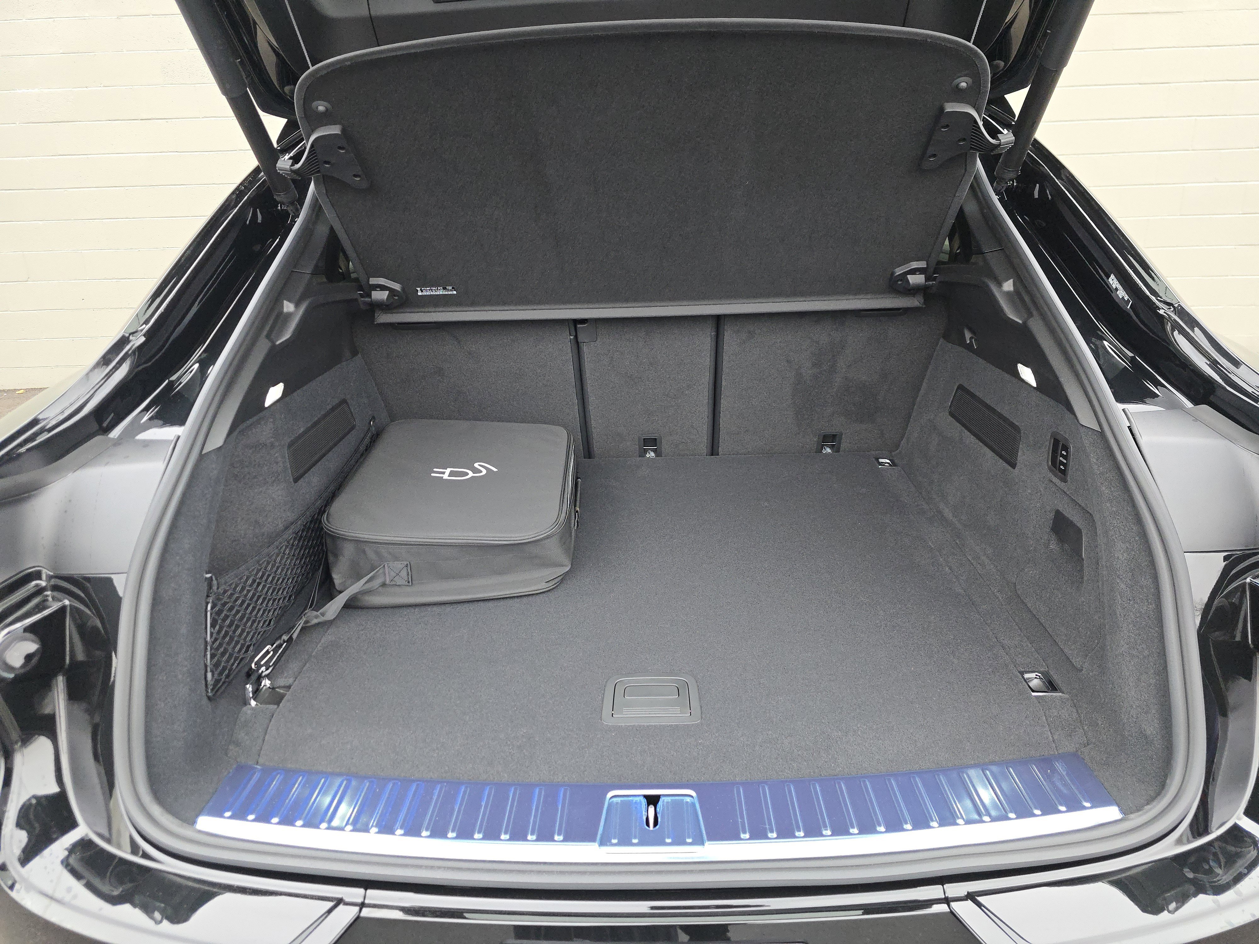 New 2026 Porsche Cayenne Turbo image 14