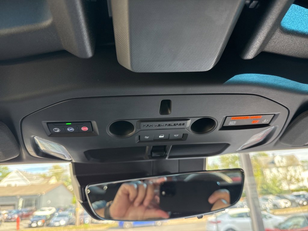 Used 2024 GMC Hummer EV 3X image 53