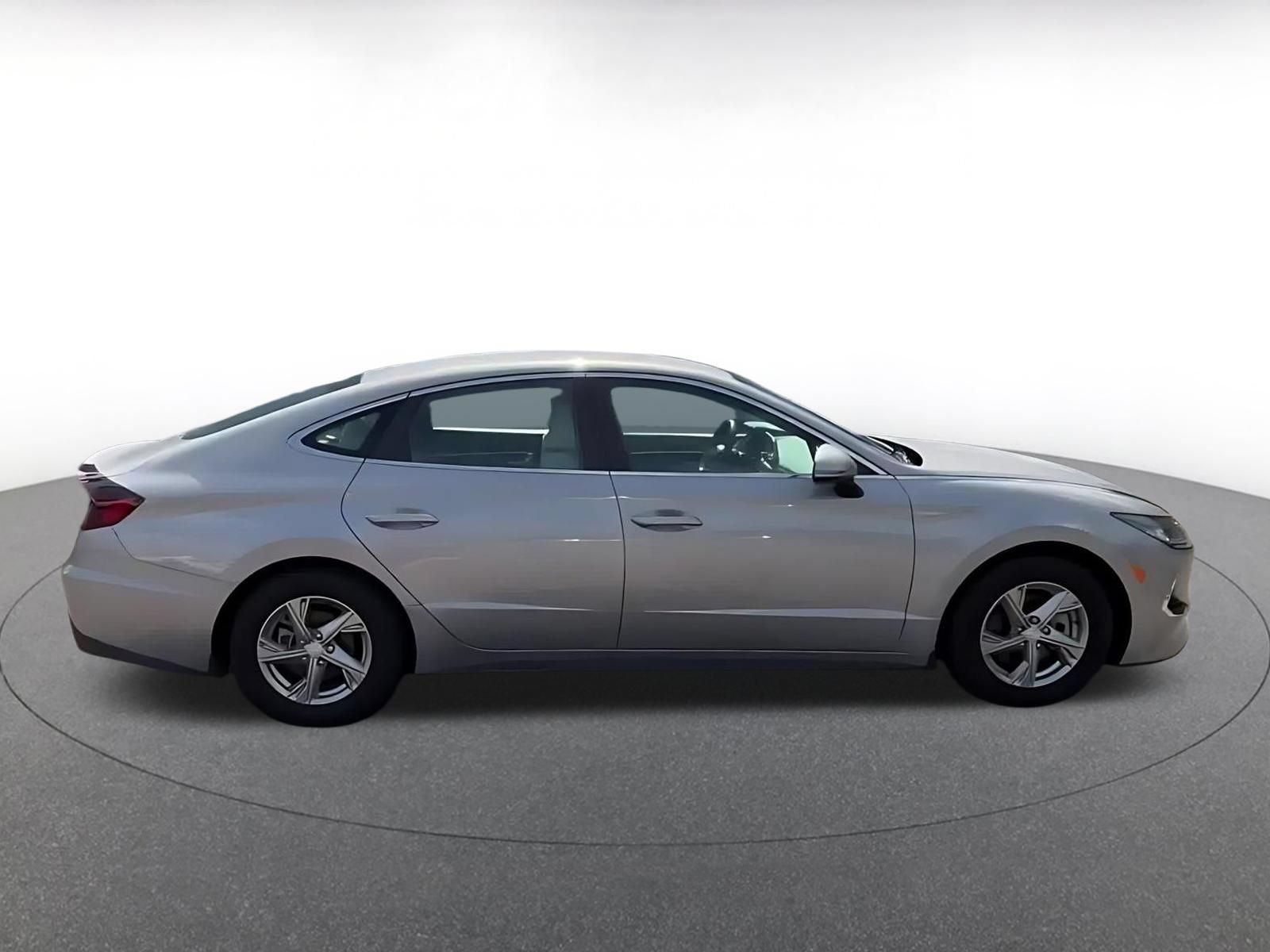 Used 2023 Hyundai Sonata SE FWD image 15