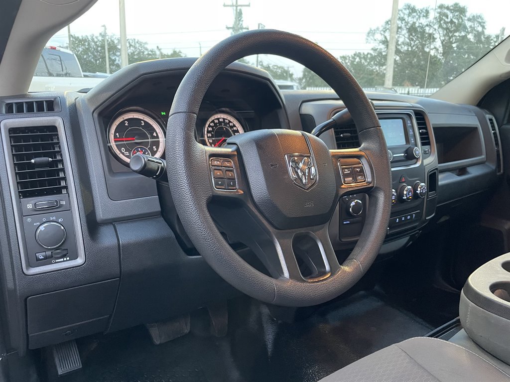 Used 2018 RAM 3500 Tradesman w/ Chrome Appearance Group AWD/4WD image 13
