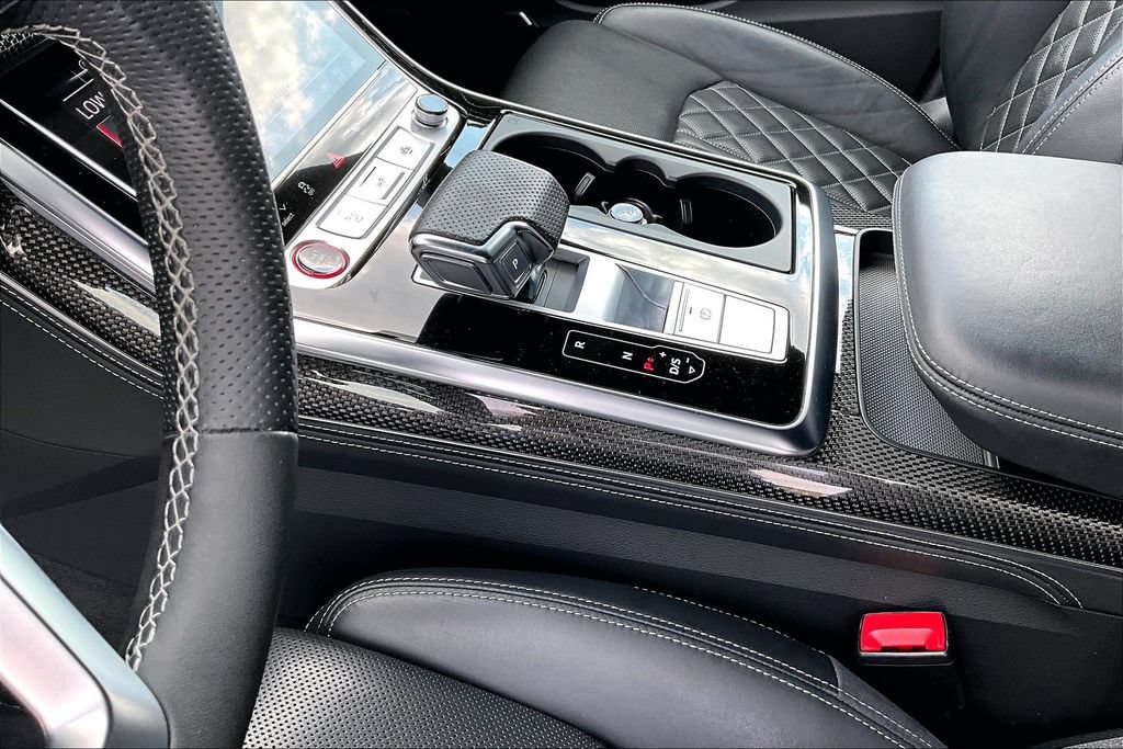 Used 2023 Audi SQ8 Prestige AWD/4WD image 19