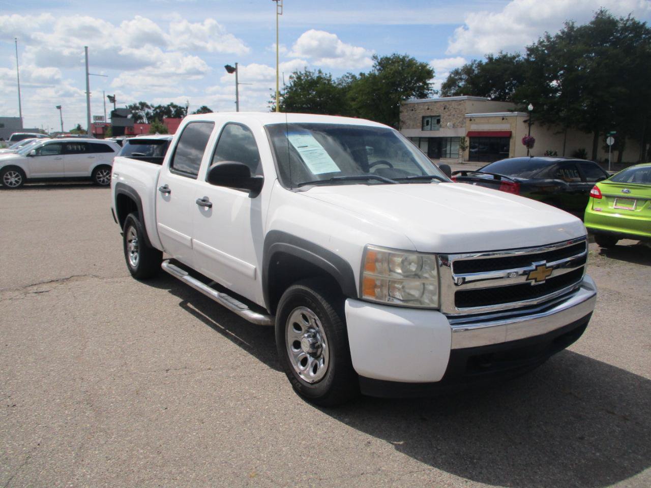 Used 2008 Chevrolet Silverado 1500 LT AWD/4WD image 1