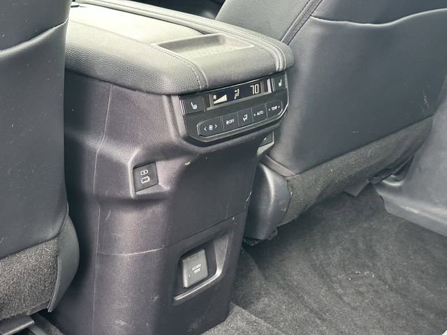 Used 2024 Toyota Grand Highlander Limited image 30