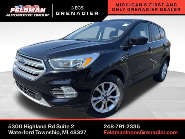 Used 2017 Ford Escape SE FWD image 1