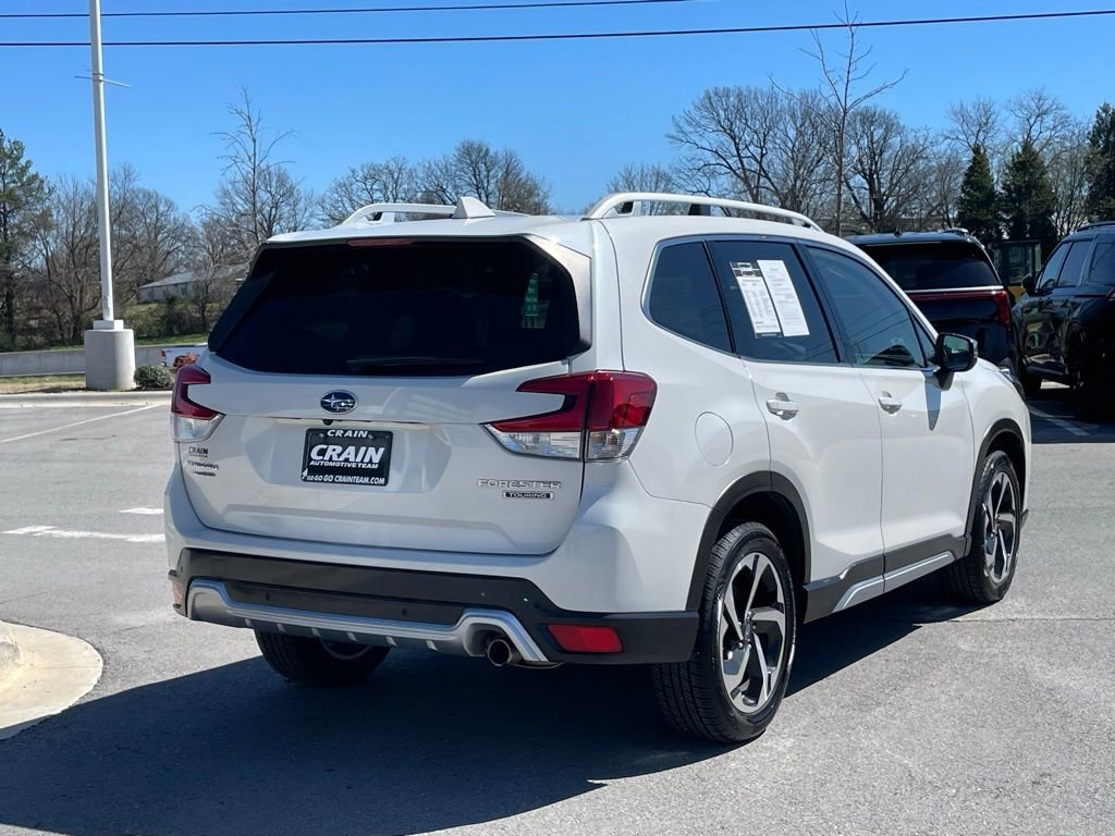 Used 2022 Subaru Forester Touring AWD/4WD image 7