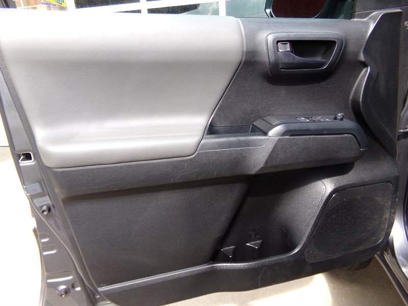 Used 2022 Toyota Tacoma SR5 image 42