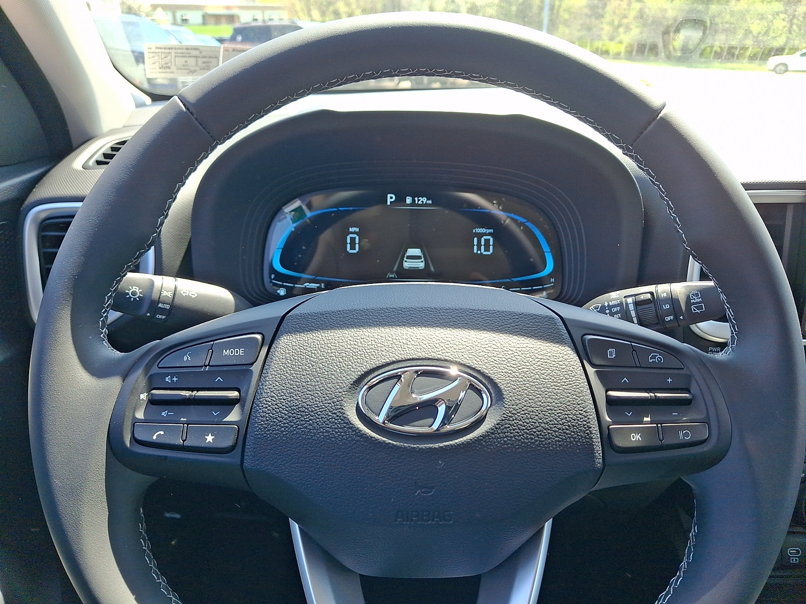 New 2026 Hyundai Venue SEL FWD image 15