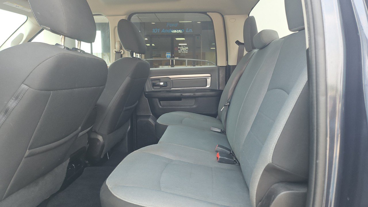 Used 2021 RAM 1500 Classic SLT AWD/4WD image 12
