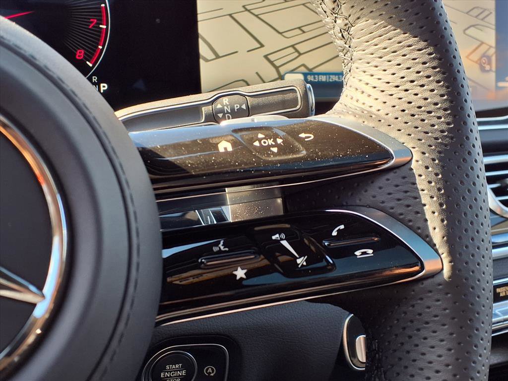 New 2026 Mercedes-Benz GLS 580 4MATIC image 21