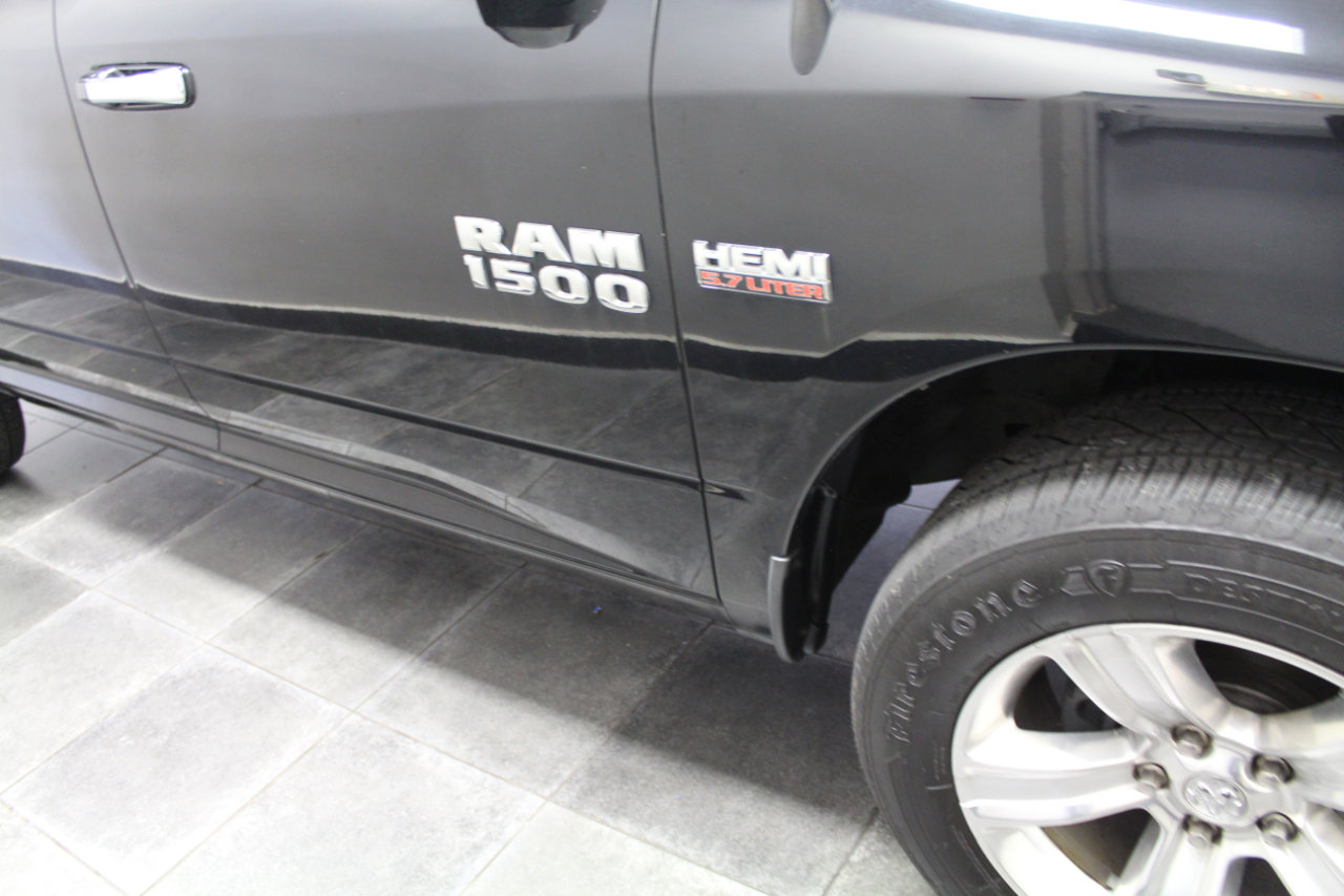 Used 2014 RAM 1500 Big Horn image 32