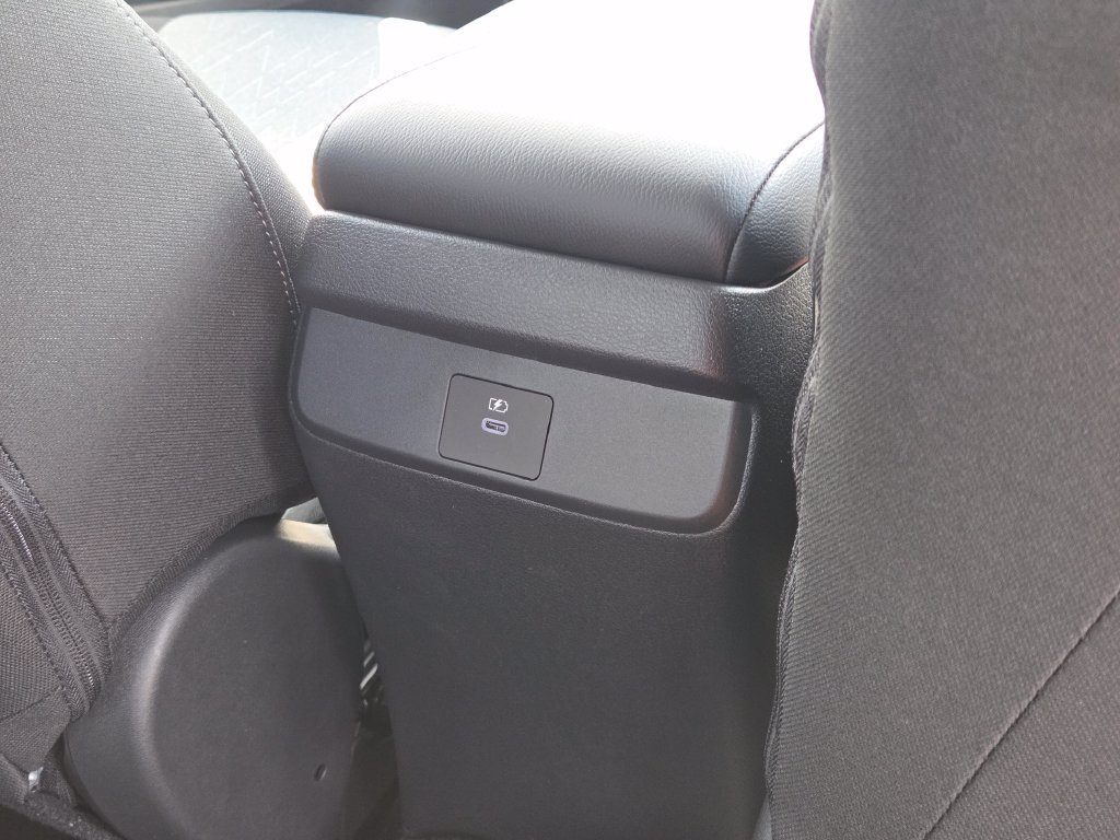 New 2027 Nissan Sentra SV w/ SV Convenience Package FWD image 16