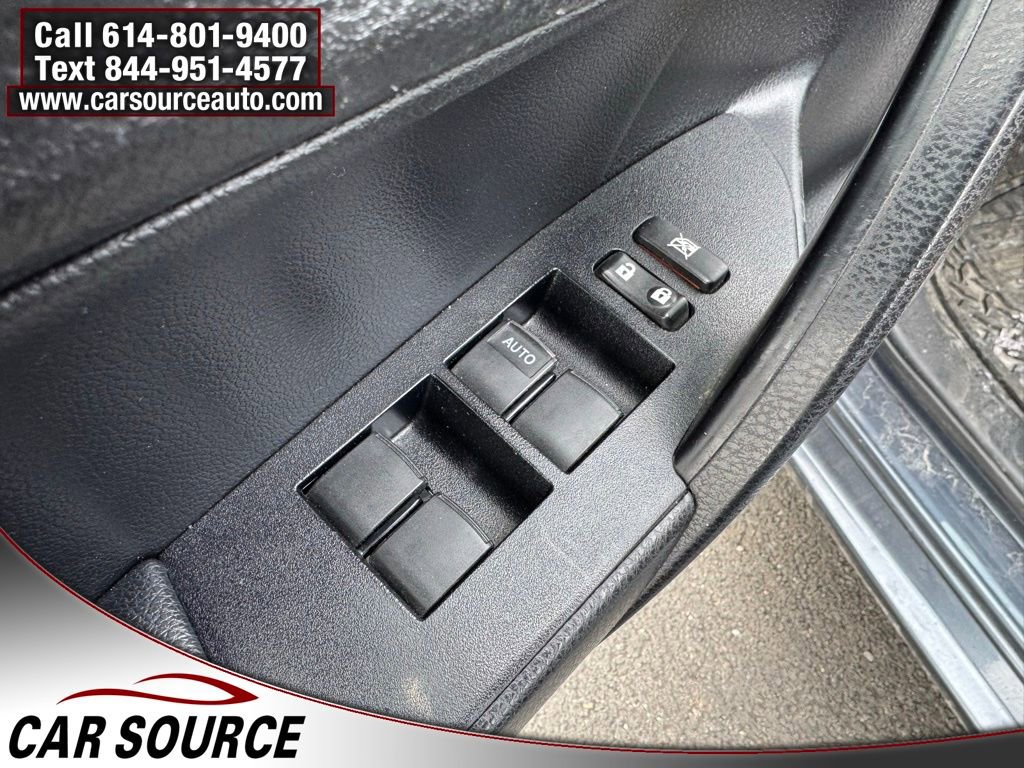 Used 2014 Toyota Corolla S image 15