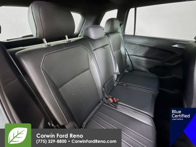 Used 2024 Volkswagen Tiguan SE R-Line AWD/4WD image 29
