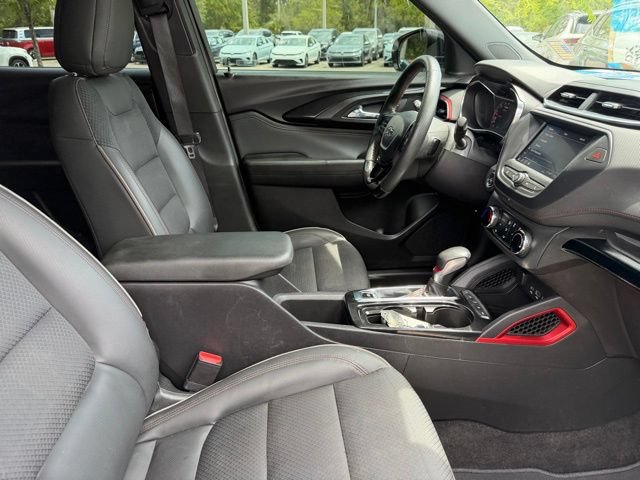 Used 2023 Chevrolet TrailBlazer RS AWD/4WD image 9