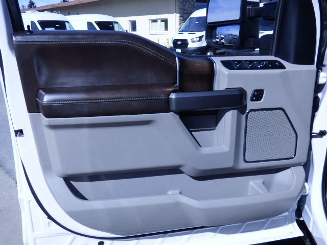 Used 2019 Ford F350 Limited w/ FX4 Off-Road Package AWD/4WD image 27