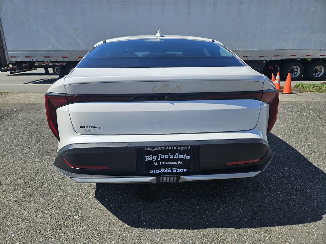 Used 2025 Kia K4 LXS image 4