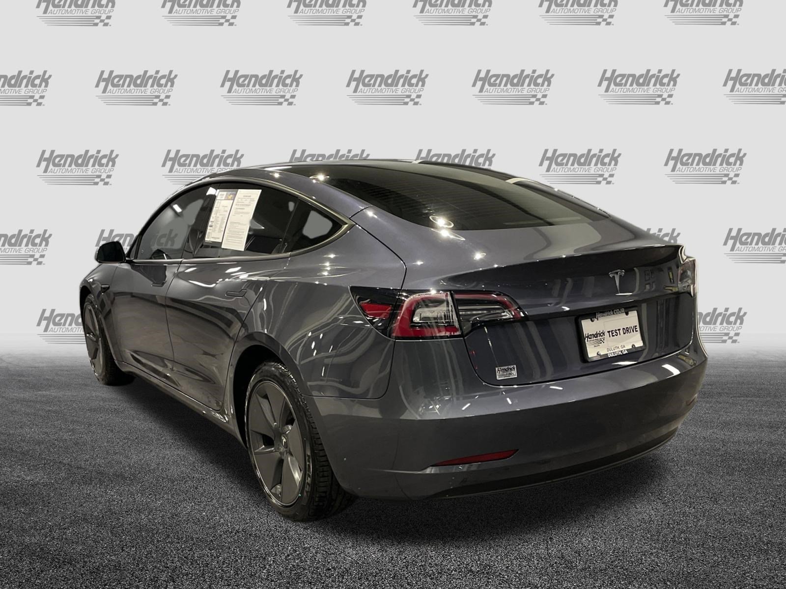 Used 2023 Tesla Model 3 Standard Range image 8