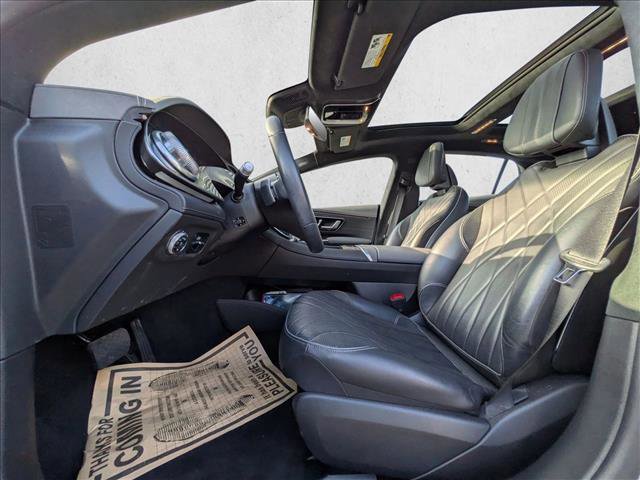 Certified 2022 Mercedes-Benz EQS 580 4MATIC Sedan image 17