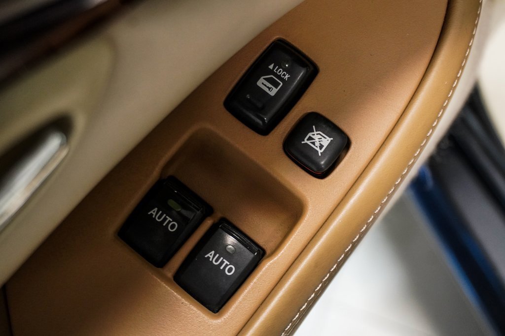 Used 2008 Lexus SC 430 Convertible image 18