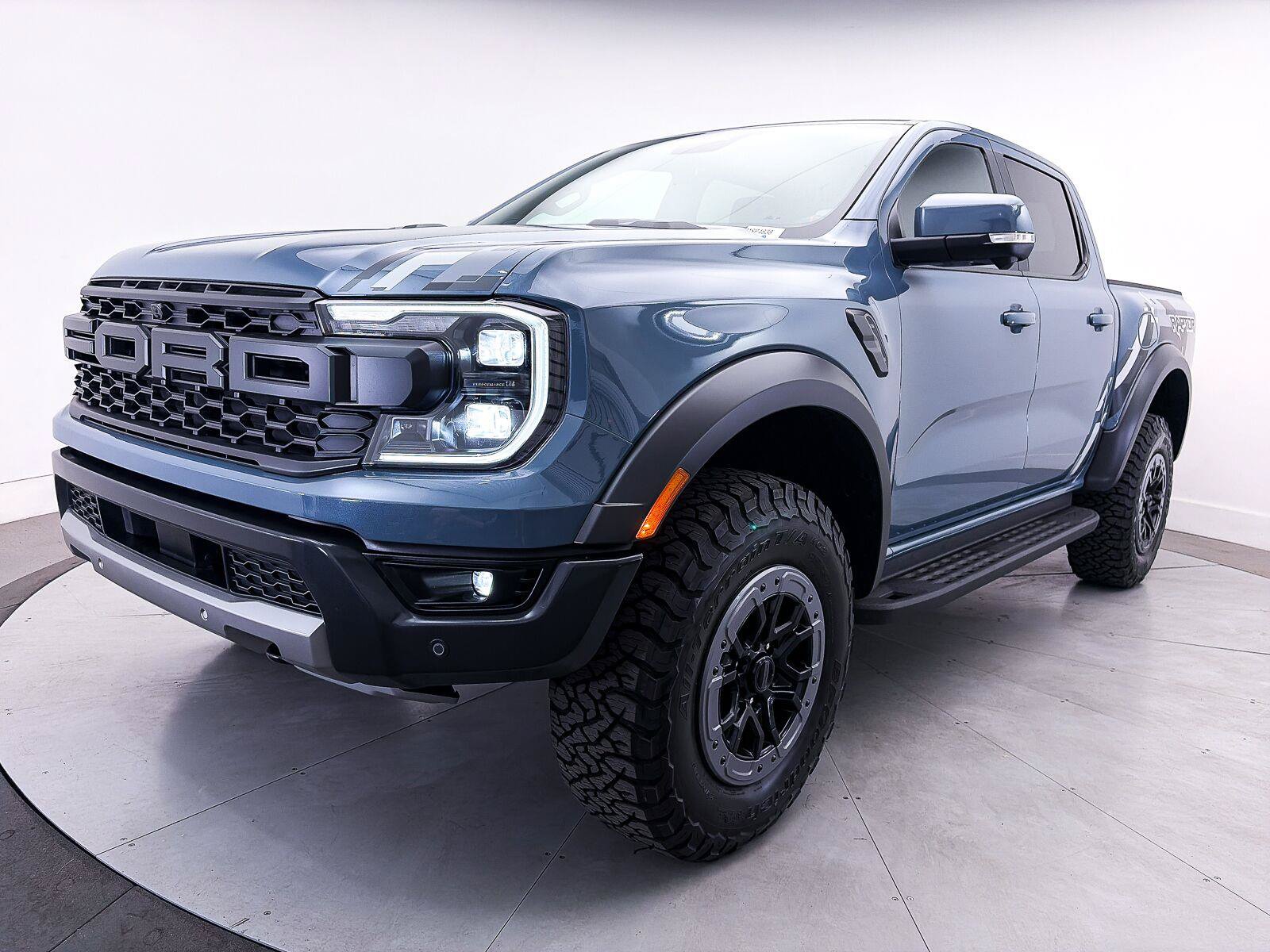 Used 2025 Ford Ranger Raptor AWD/4WD image 14