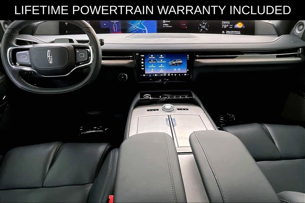 Used 2025 Lincoln Navigator Reserve w/ Jet Appearance Package image 20