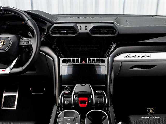 Used 2024 Lamborghini Urus S AWD/4WD image 25