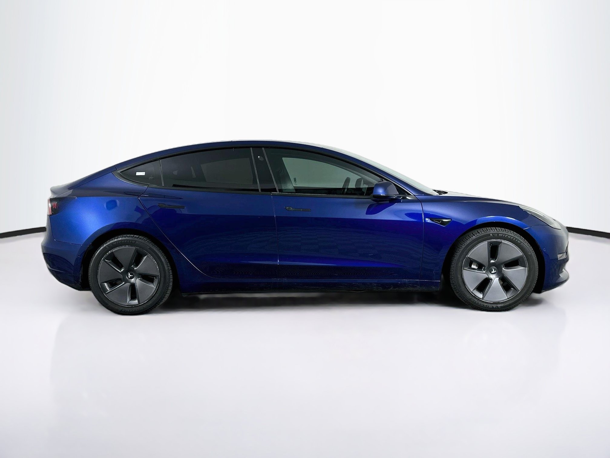 Used 2018 Tesla Model 3 Long Range AWD/4WD image 10