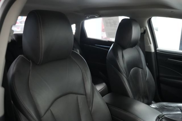 Used 2018 Buick LaCrosse Premium w/ Sights and Sounds Package AWD/4WD image 20