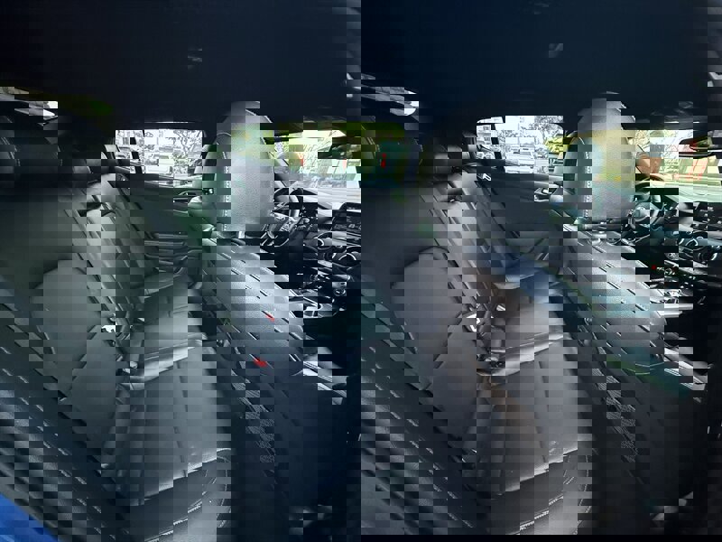 Used 2021 Kia Stinger GT image 39